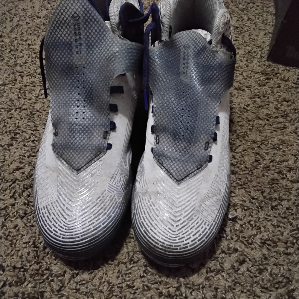 Cleats - image 1